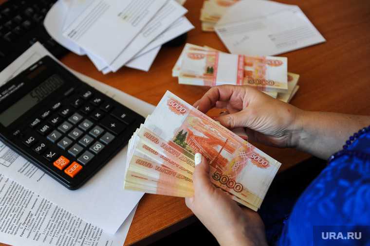 Власти РФ хотят планируют увеличить налоговые сборы