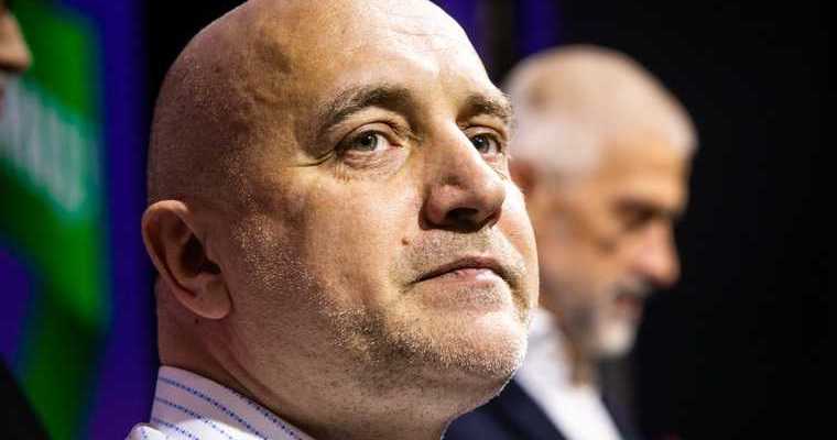 Россия должна была подготовить сменщика для Лукашенко