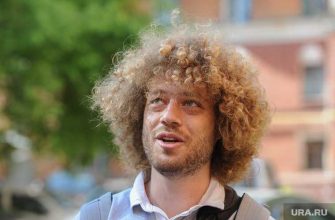 Варламов пристыдил УрФУ за страшные душевые для студентов