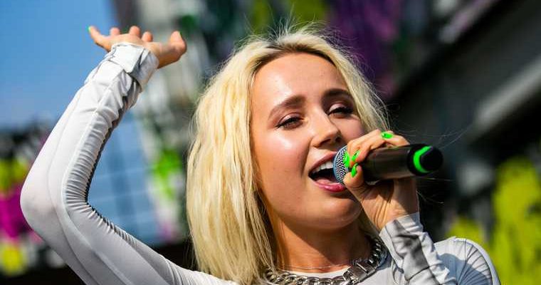 Клава Кока певица песня инстаграм отрывок тикток