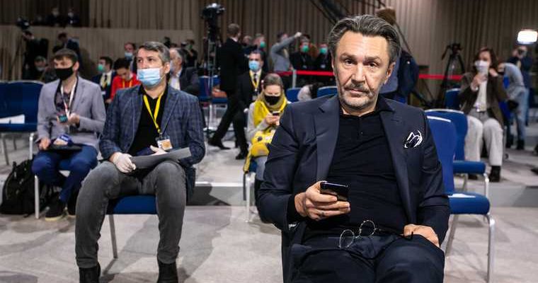 Сергей Шнуров