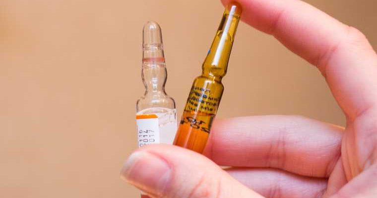 когда не стоит прививаться от коронавируса