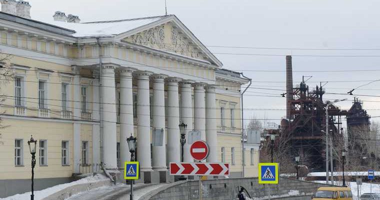 мост городской пруд Нижний Тагил Владислав Пинаев