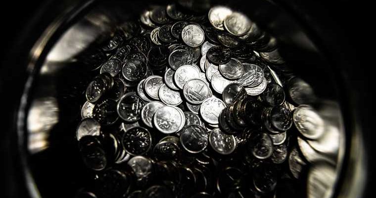 вдовиченков владимир вечерний ургант кролики желуди заработал деньги