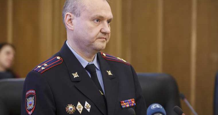 Екатеринбург генерал Трифонов взятка МВД