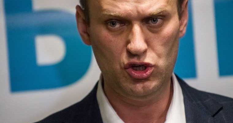 Навальный прибыл в колонию