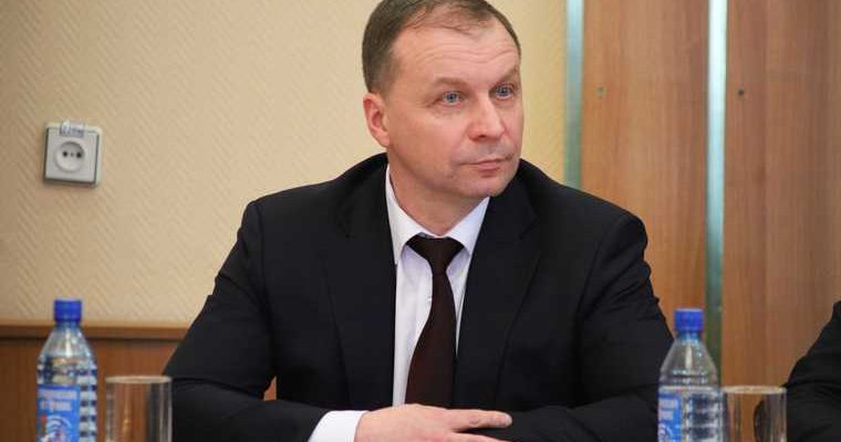 Глава Кургана покинул пост из-за болезни — «ЕР» повышают взносы для членов партии — курганским ветеранам отменяют выплаты — ФСС проверяют силовики. Все самые интересные и важные новости Курганской области к утру 4 марта — в обзоре URA.RU: