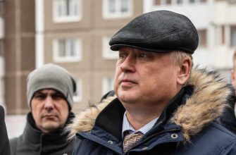 отставка Александра Лошакова