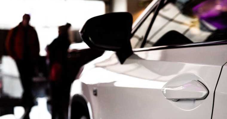 Hyundai Регинас Екатеринбург работнику разорвало голову взрыв бочки