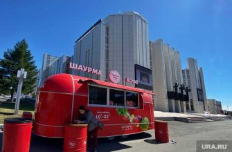 вагончик с шаурмой