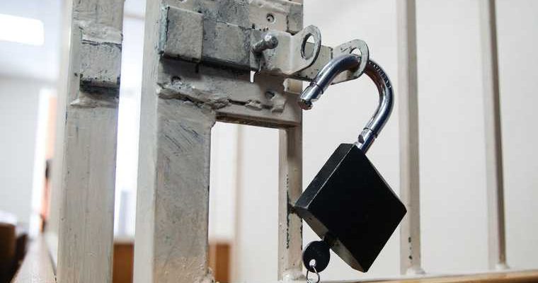 убийство адвоката Екатеринбург 140 ударов топором