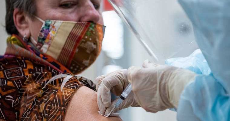 принудительная вакцинация Павел Креков Свердловская область