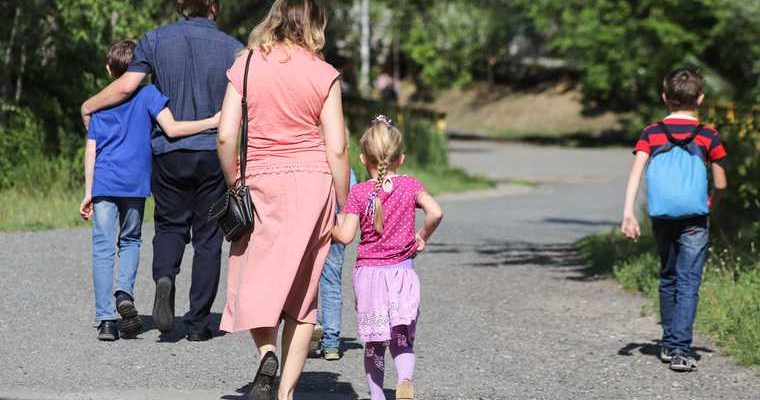 количество малоимущих семей увеличилось